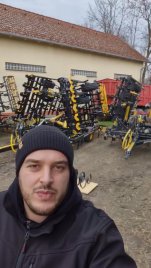 Kombinátor összehasonlító videóval érkeztem a hétvégére 👇🏻👀 Nyakunkon a tavaszi elmunkálás, magágykészítés