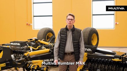 Rumbler MAX field roller with 6,3 or 8,2 m width is built to last. The robust frame and high quality materials used in t...