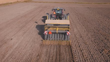 🌱 Multiva eForte – Seeding in All Conditions 🌱 ✅ This video continues the customer story that began in spring